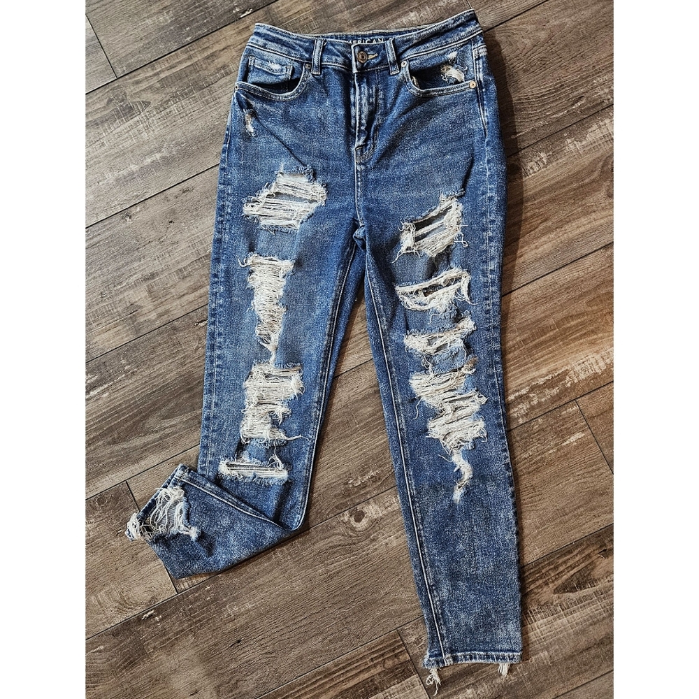 AMERICAN EAGLE Extra Destroyed Dark Acid Wash Jeans Size 0, 0S